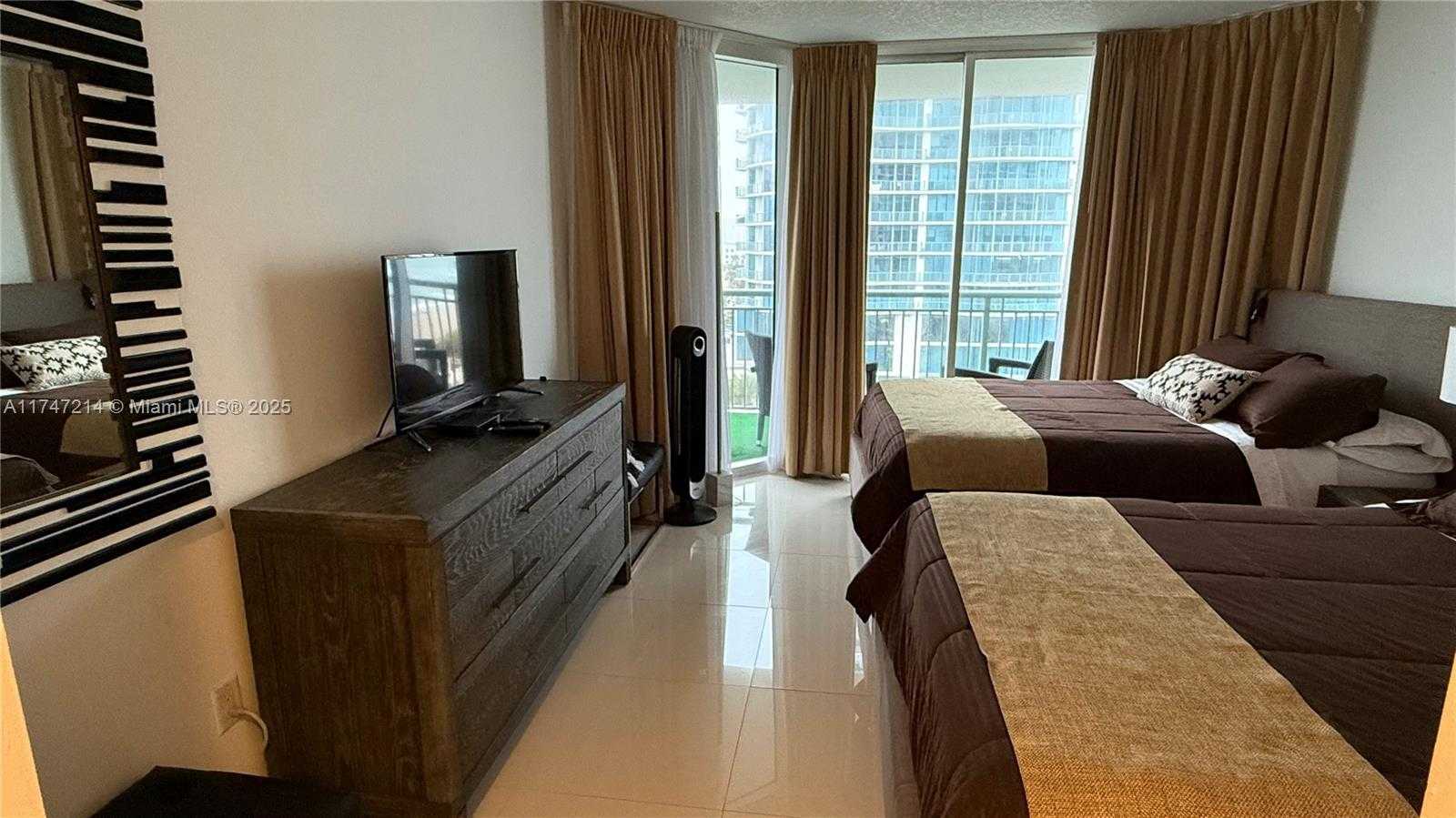 Small Image of 17375 COLLINS AVE #1006, Sunny Isles Beach Number 25