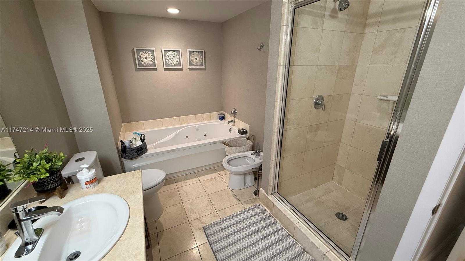 Small Image of 17375 COLLINS AVE #1006, Sunny Isles Beach Number 33