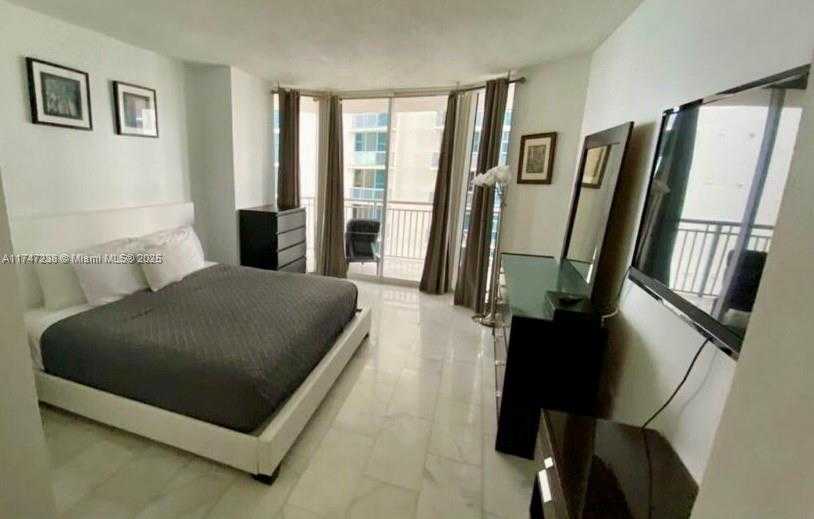 Small Image of 17375 COLLINS AVE #1404, Sunny Isles Beach Number 7