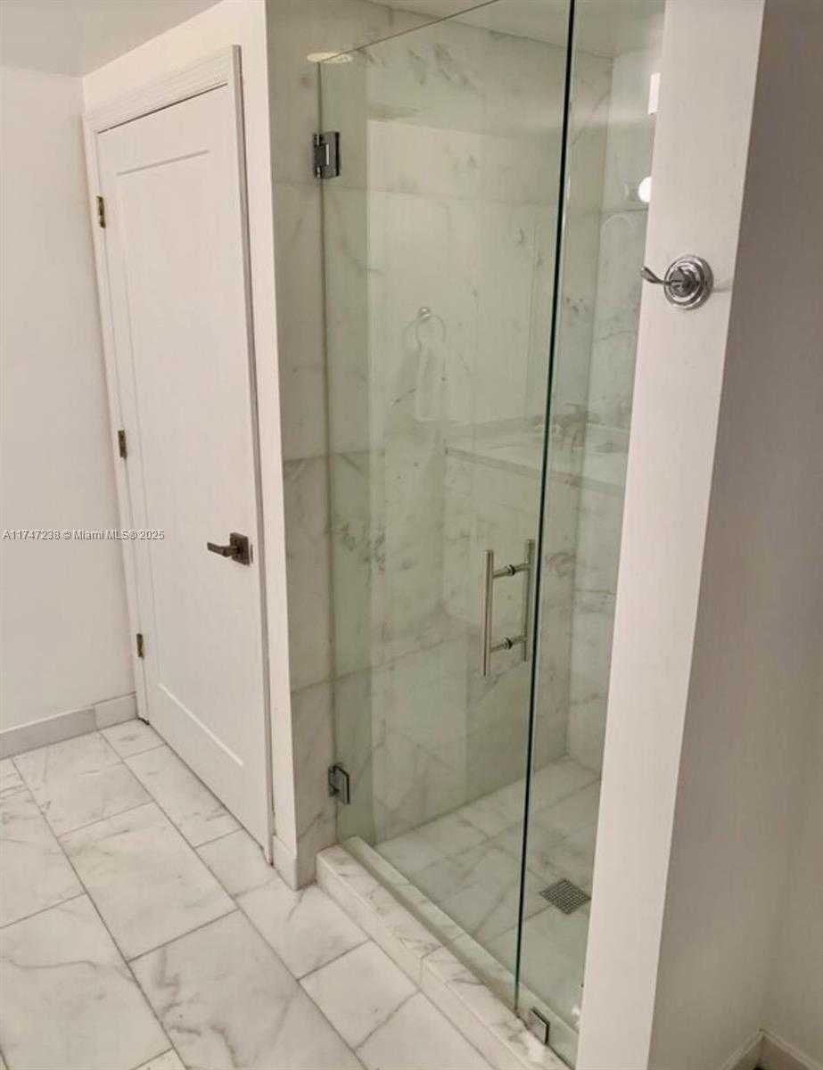 Small Image of 17375 COLLINS AVE #1404, Sunny Isles Beach Number 9