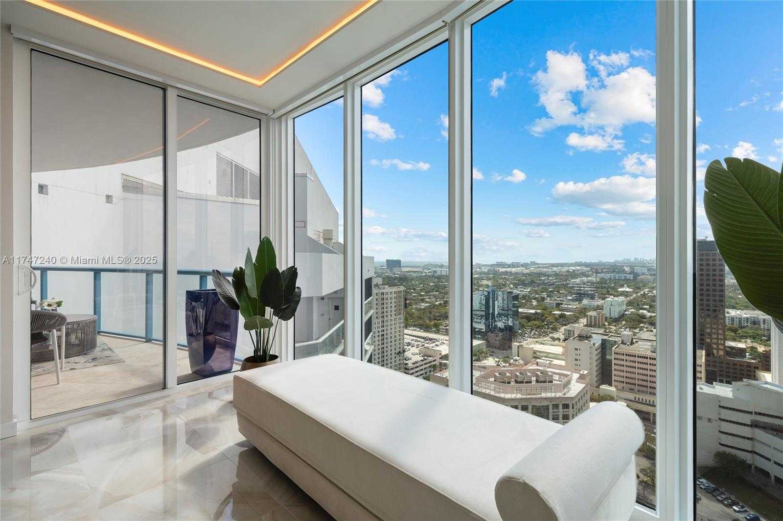 Small Image of 333 LAS OLAS WAY #3404, Fort Lauderdale Number 14