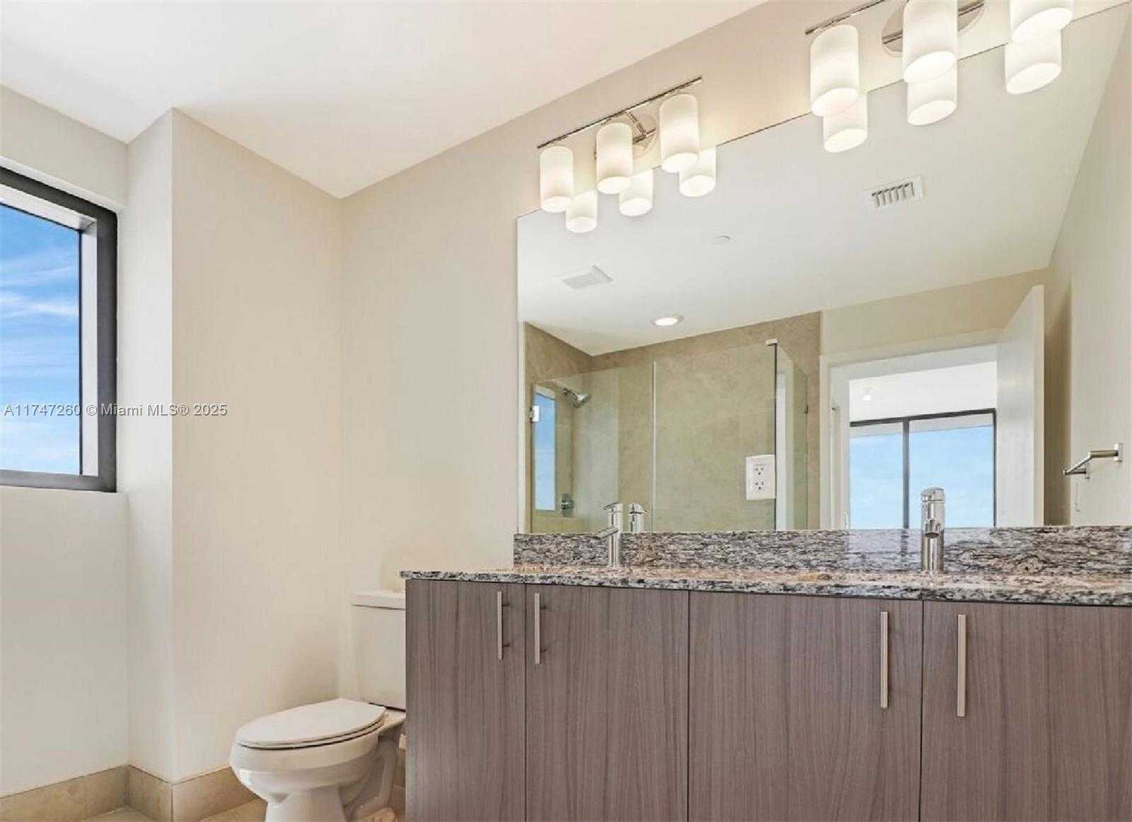 Small Image of 5350 NORTH WEST 84TH AVE #601, Doral Number 11