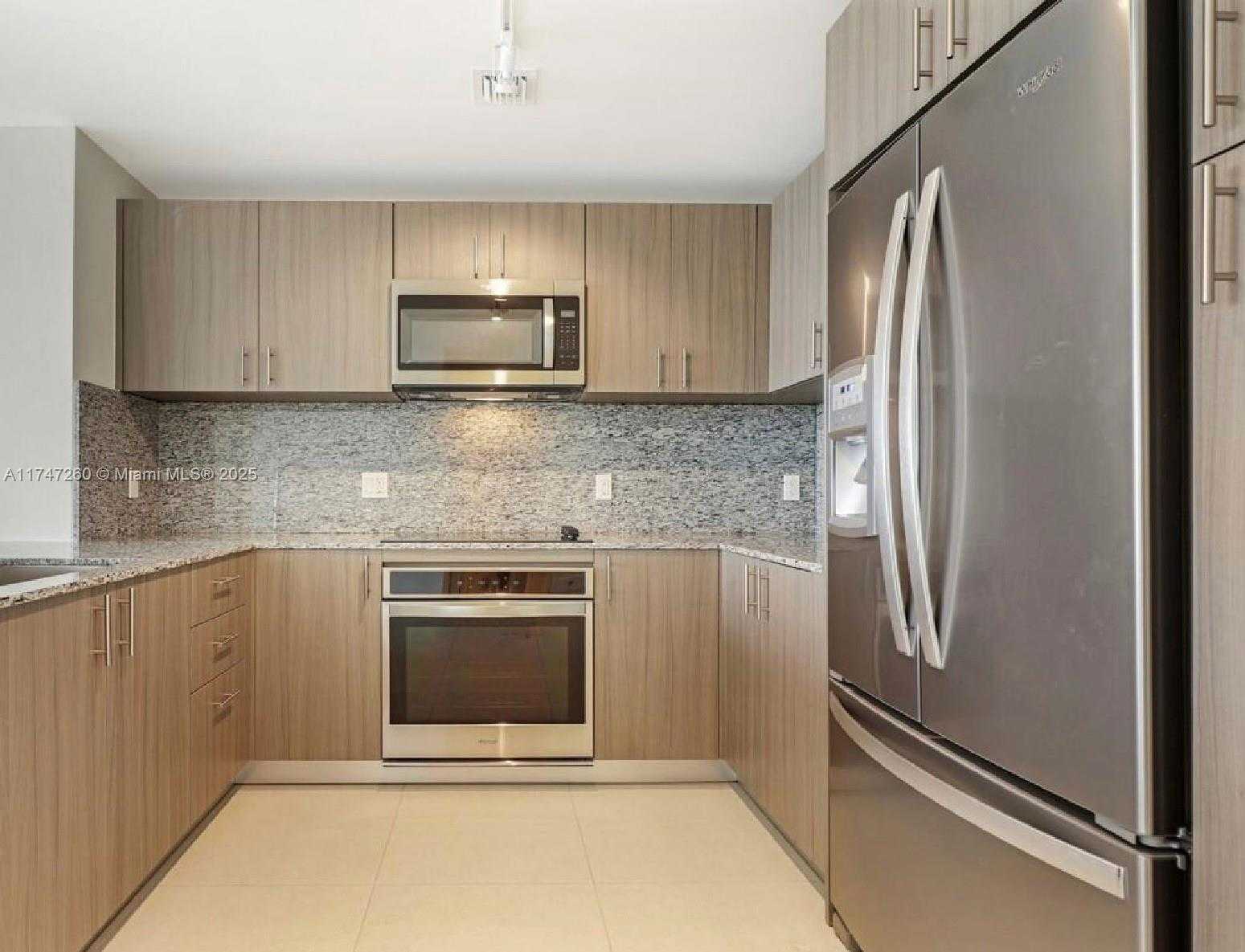 Small Image of 5350 NORTH WEST 84TH AVE #601, Doral Number 4