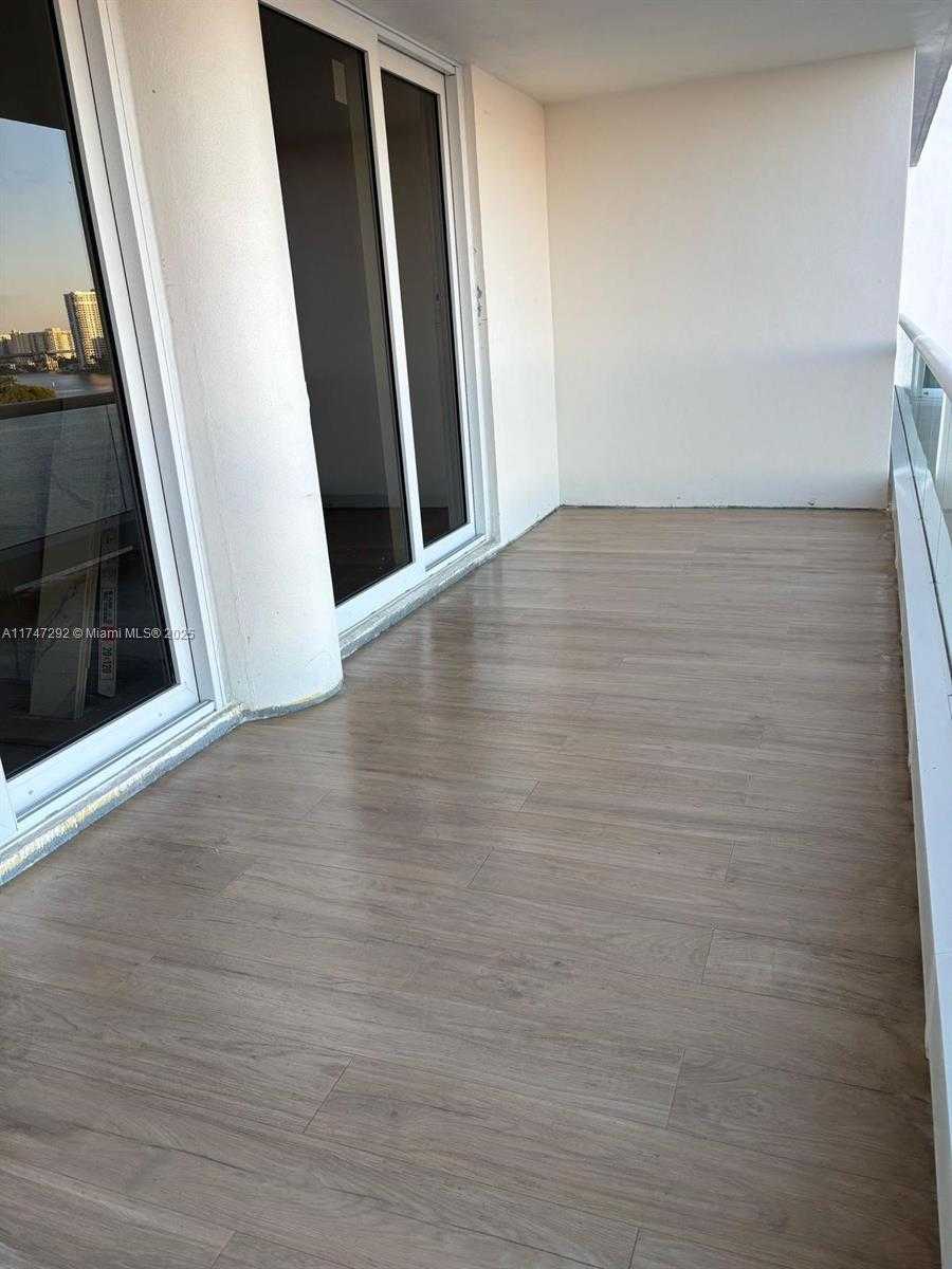 Small Image of 7000 ISLAND BLVD #905, Aventura Number 10