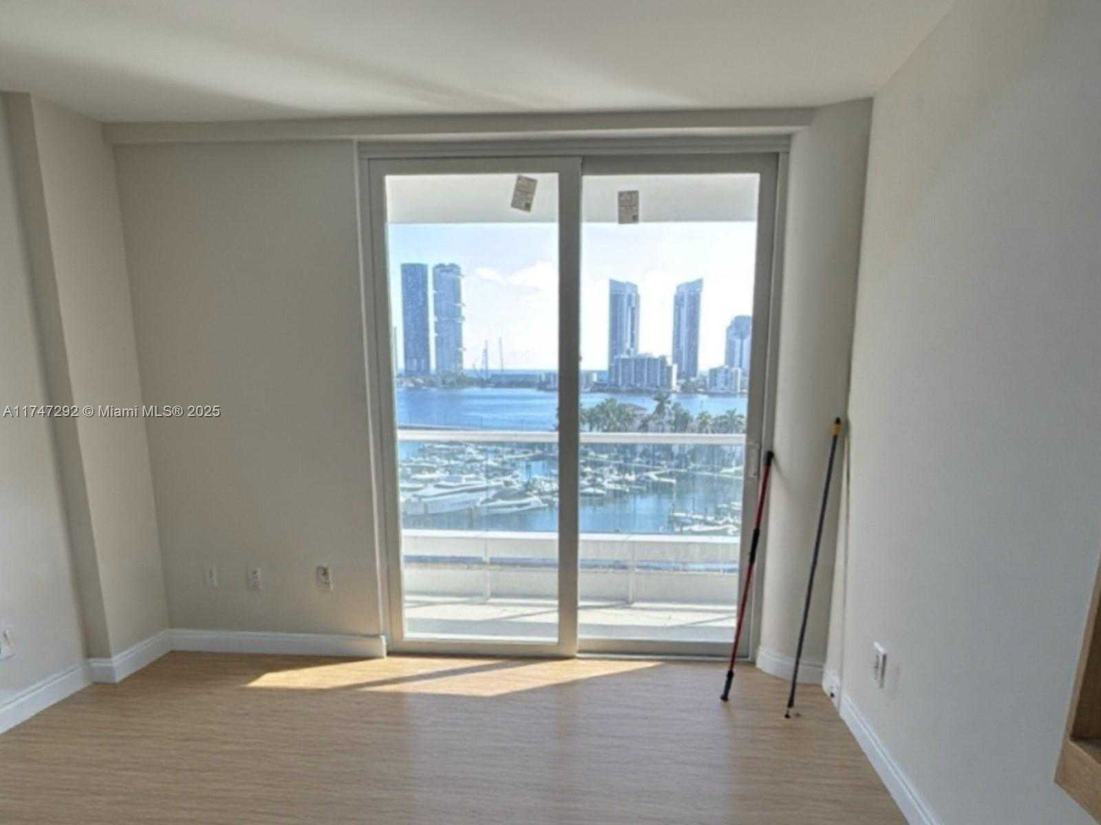 Small Image of 7000 ISLAND BLVD #905, Aventura Number 11