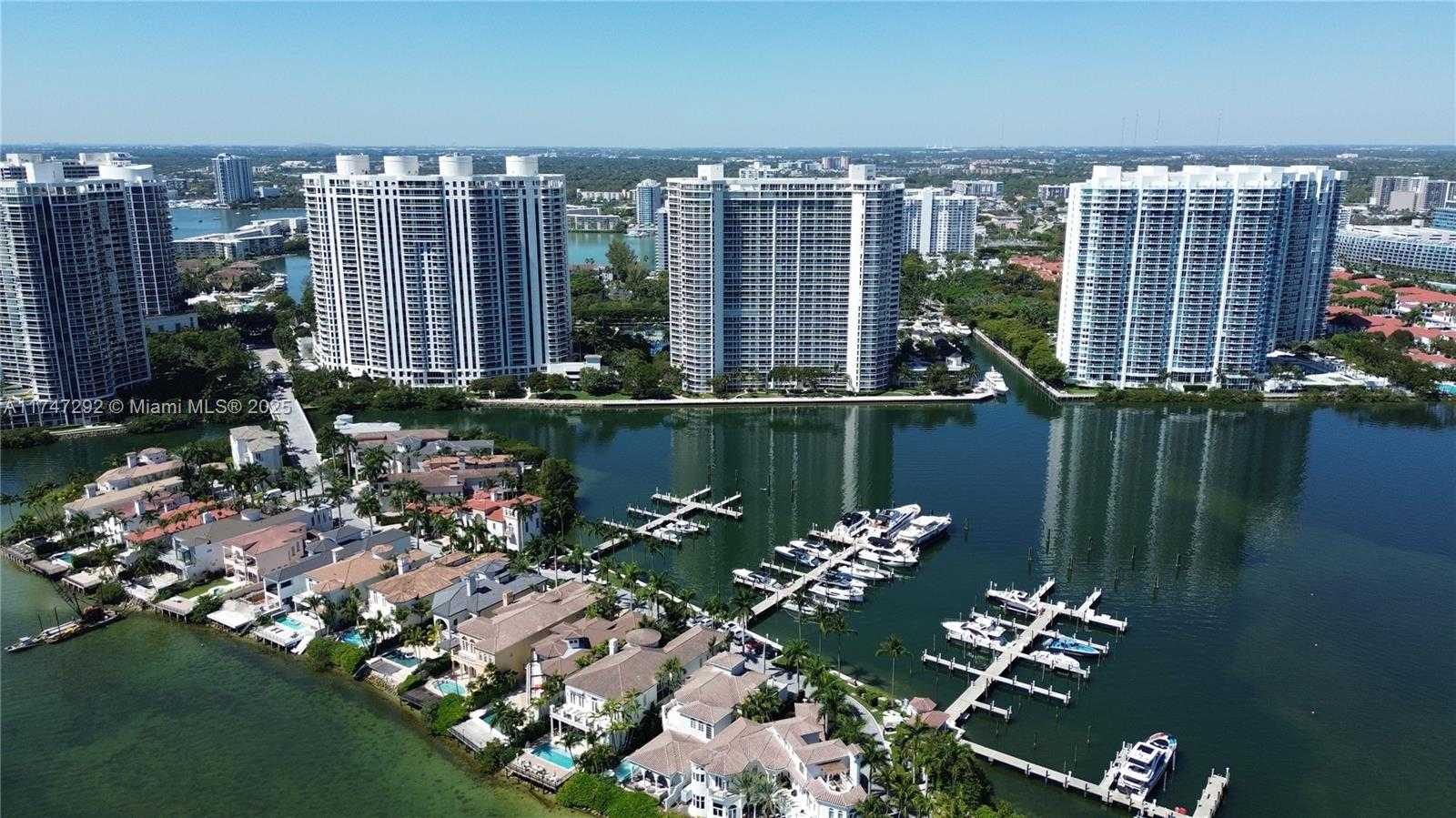 Small Image of 7000 ISLAND BLVD #905, Aventura Number 18