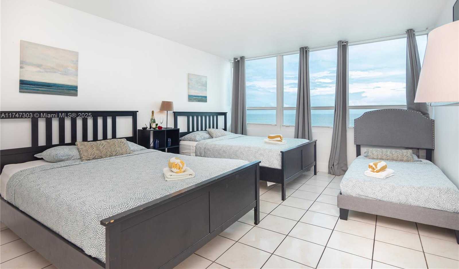 Small Image of 5445 COLLINS AVE #502, Miami Beach Number 3