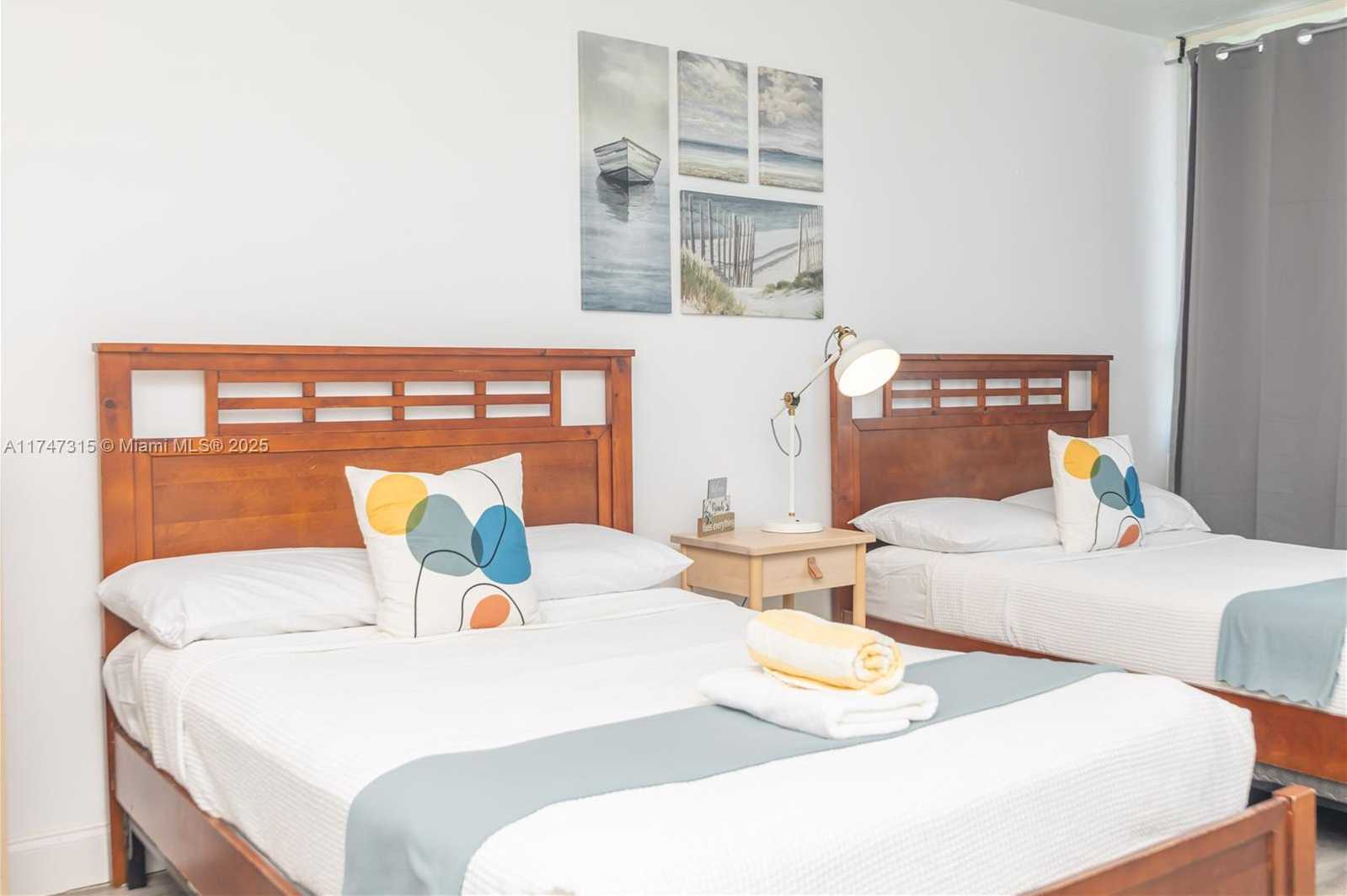 Small Image of 5445 COLLINS AVE #712, Miami Beach Number 14