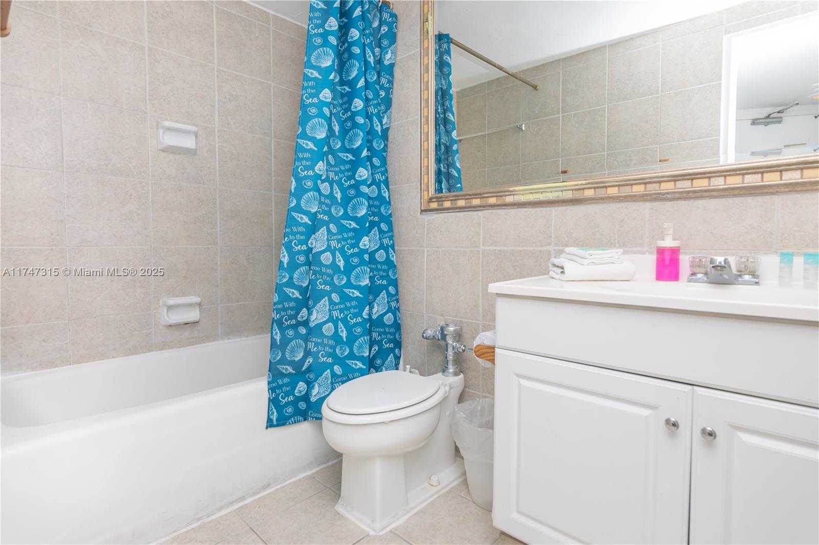 Small Image of 5445 COLLINS AVE #712, Miami Beach Number 20