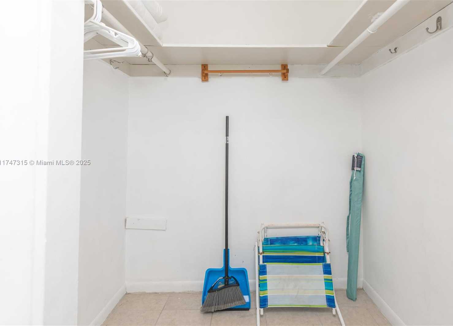 Small Image of 5445 COLLINS AVE #712, Miami Beach Number 21