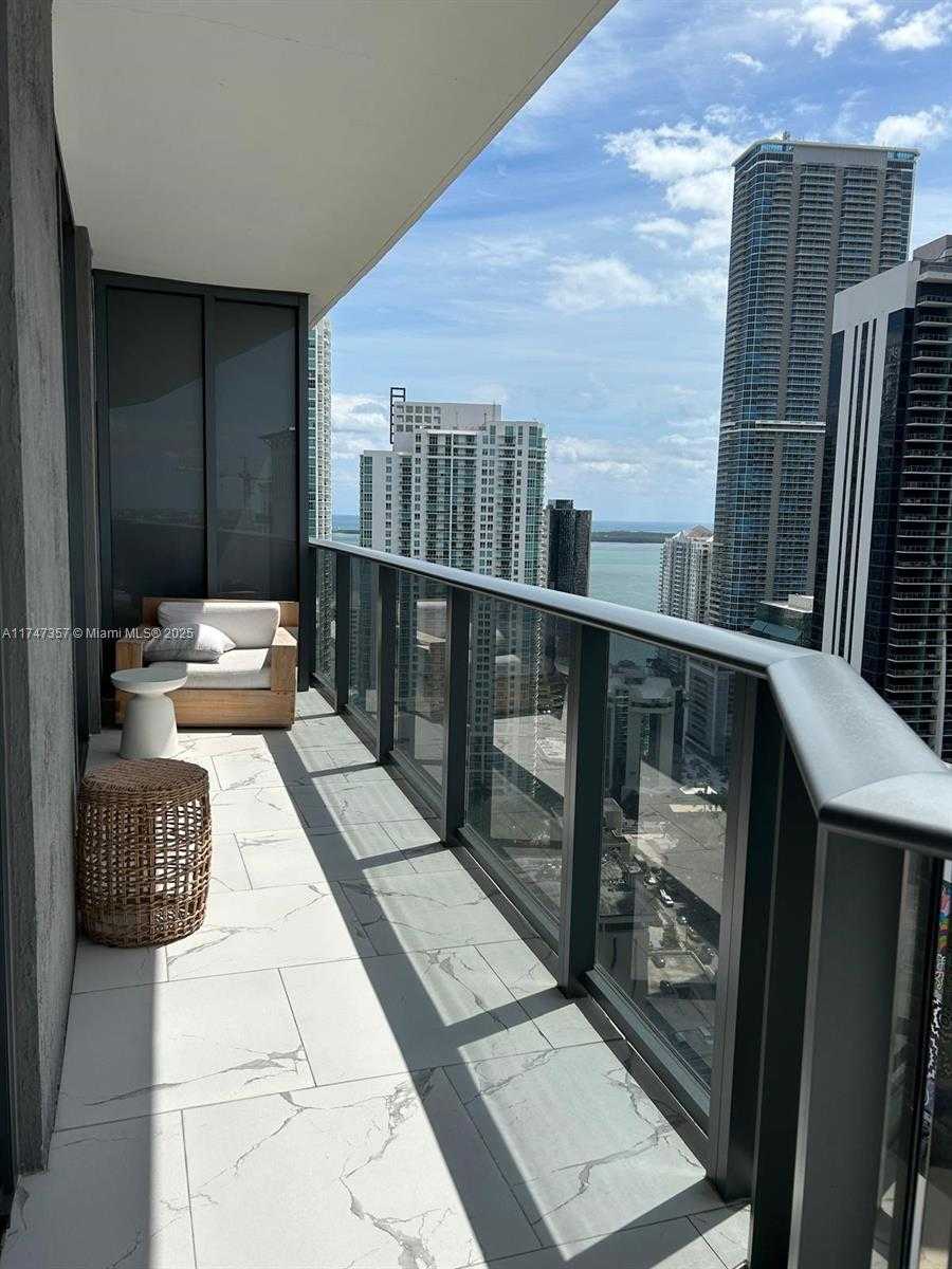 Small Image of 45 SOUTH WEST 9TH ST #3306, Miami Number 21