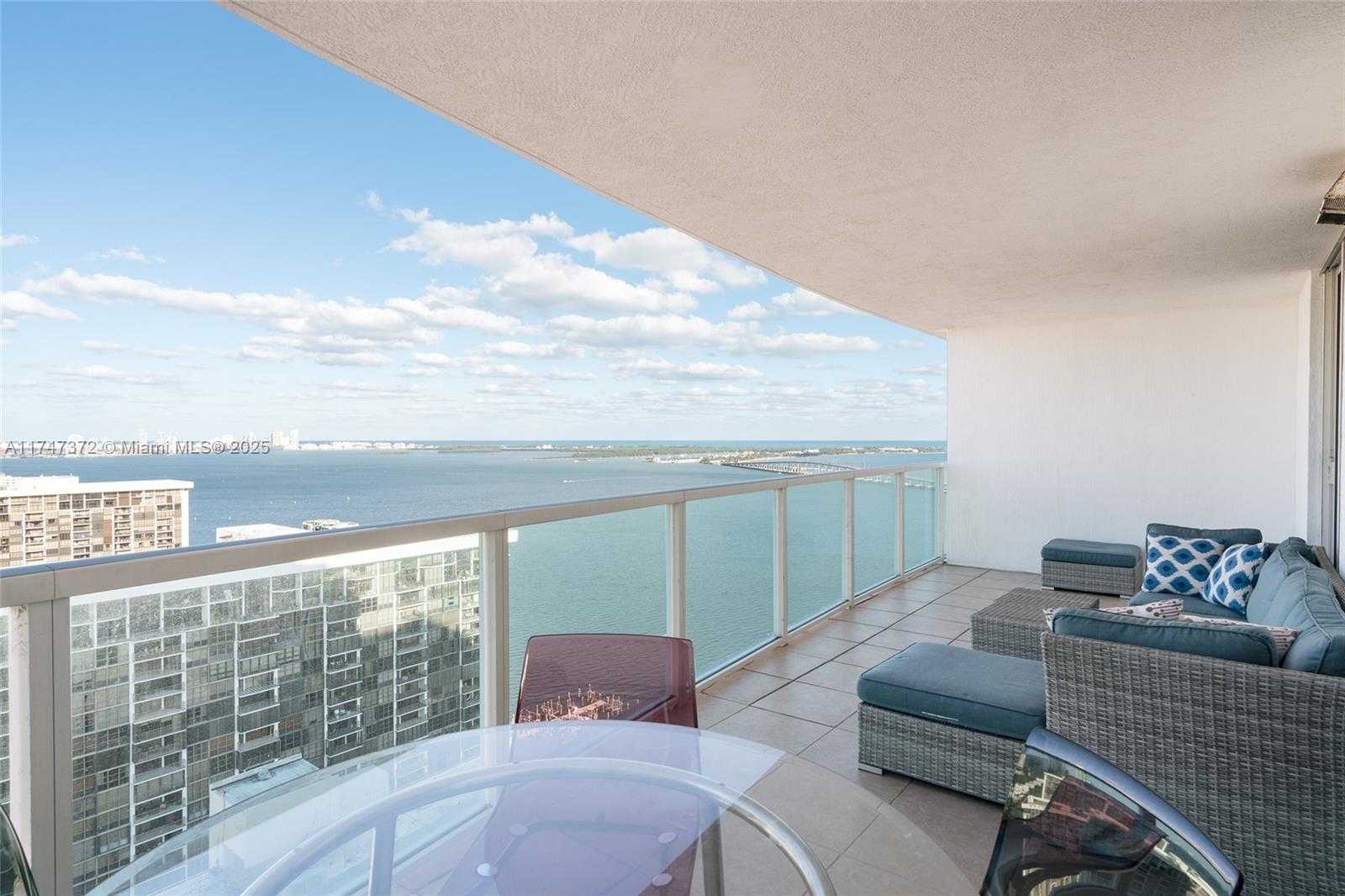 Small Image of 2101 BRICKELL AVE #2803, Miami Number 2