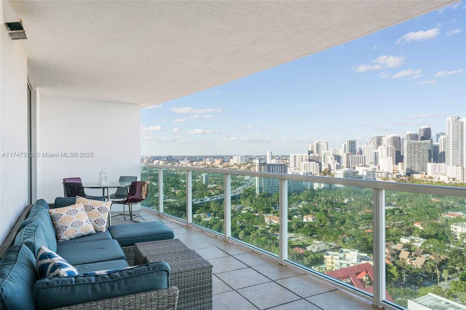 Small Image of 2101 BRICKELL AVE #2803, Miami Number 3