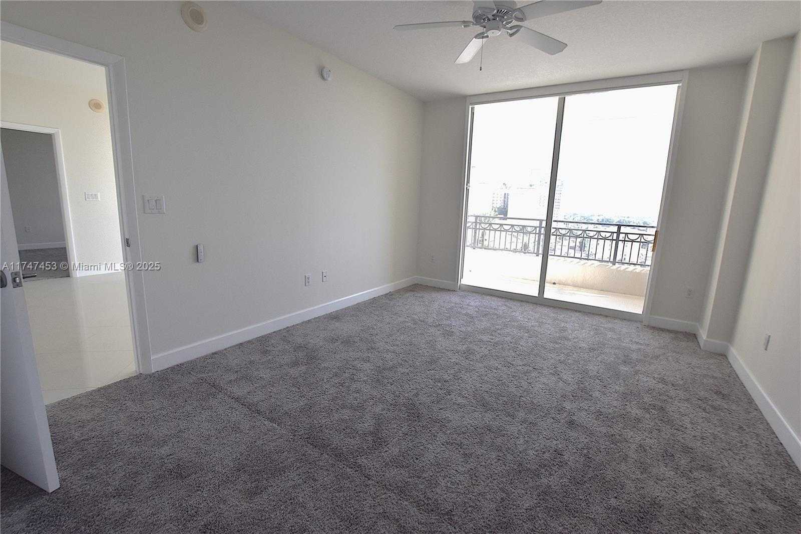 Small Image of 550 OKEECHOBEE BLVD #1417, West Palm Beach Number 13