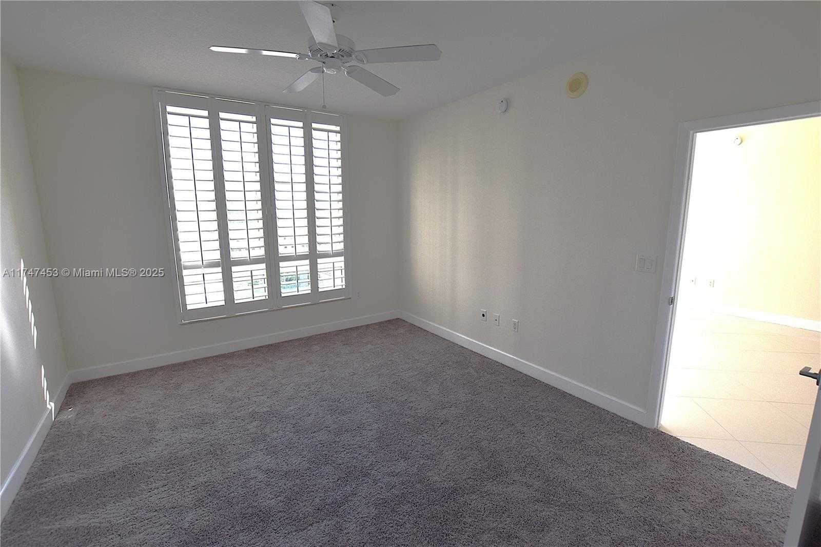 Small Image of 550 OKEECHOBEE BLVD #1417, West Palm Beach Number 17