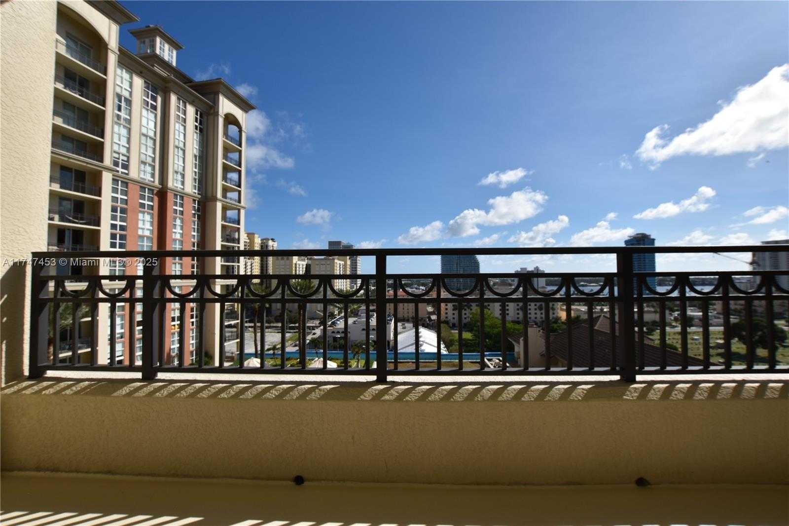 Small Image of 550 OKEECHOBEE BLVD #1417, West Palm Beach Number 27