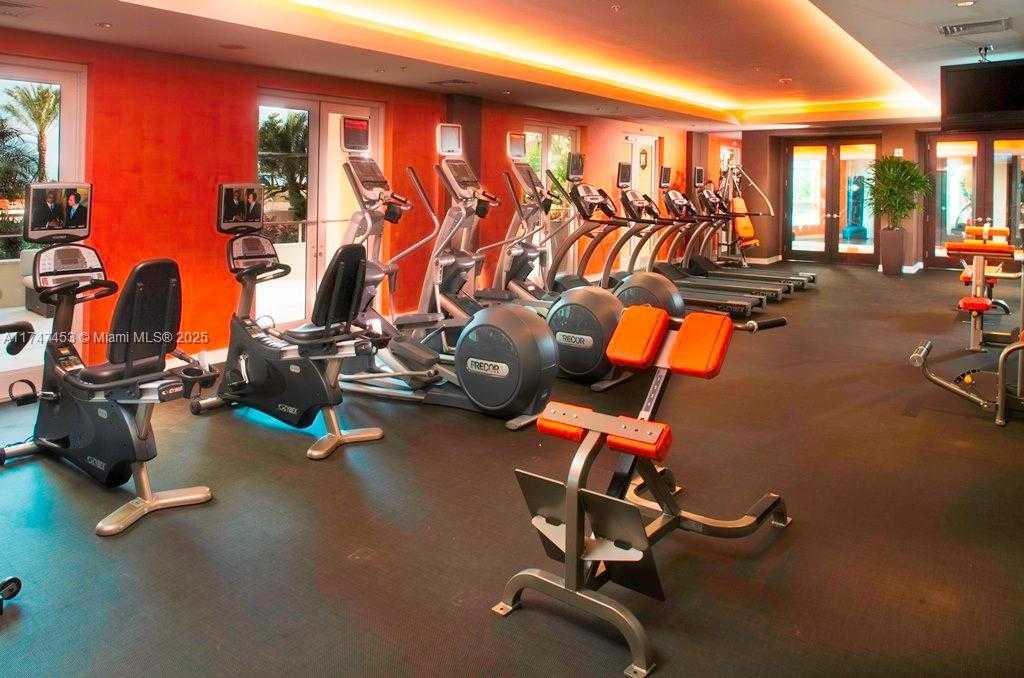 Small Image of 550 OKEECHOBEE BLVD #1417, West Palm Beach Number 32