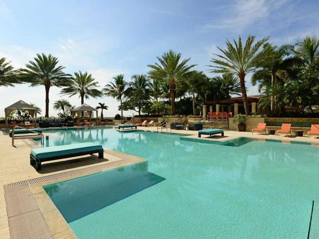 Small Image of 550 OKEECHOBEE BLVD #1417, West Palm Beach Number 33