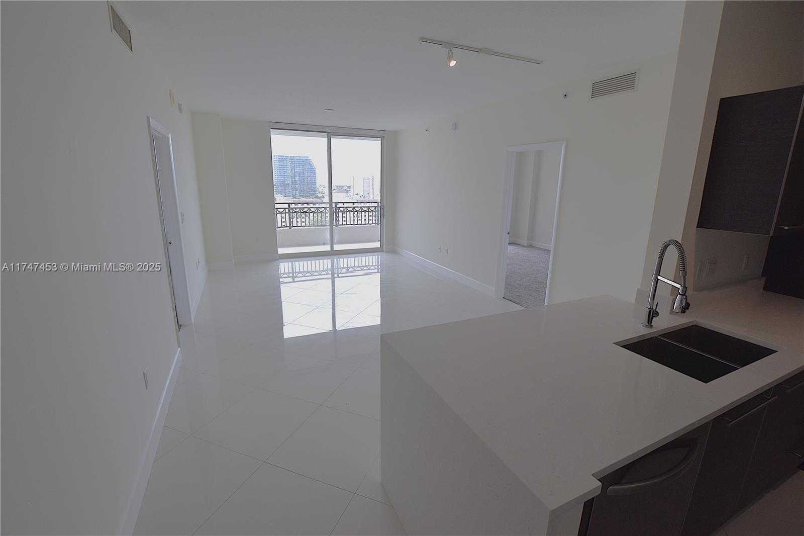 Small Image of 550 OKEECHOBEE BLVD #1417, West Palm Beach Number 8