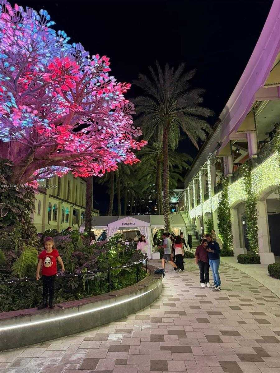Small Image of 550 OKEECHOBEE BLVD #1417, West Palm Beach Number 82