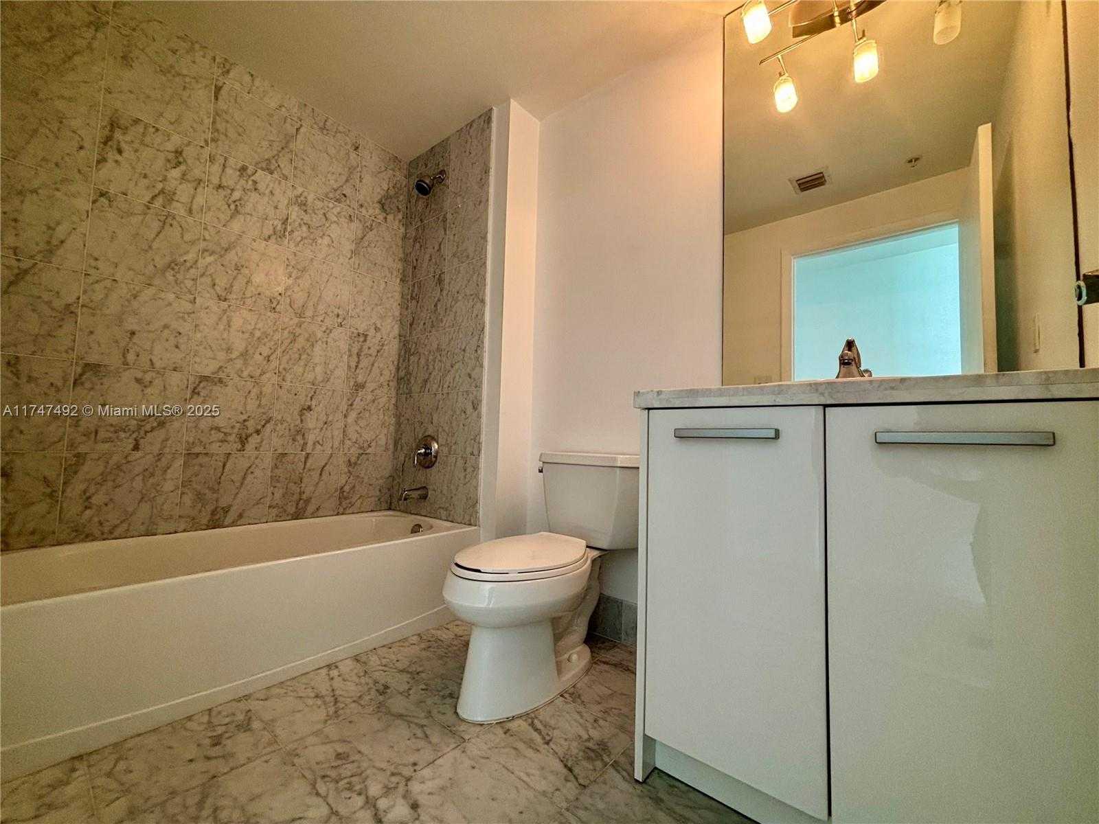 Small Image of 253 NORTH EAST 2ND ST #3202, Miami Number 26