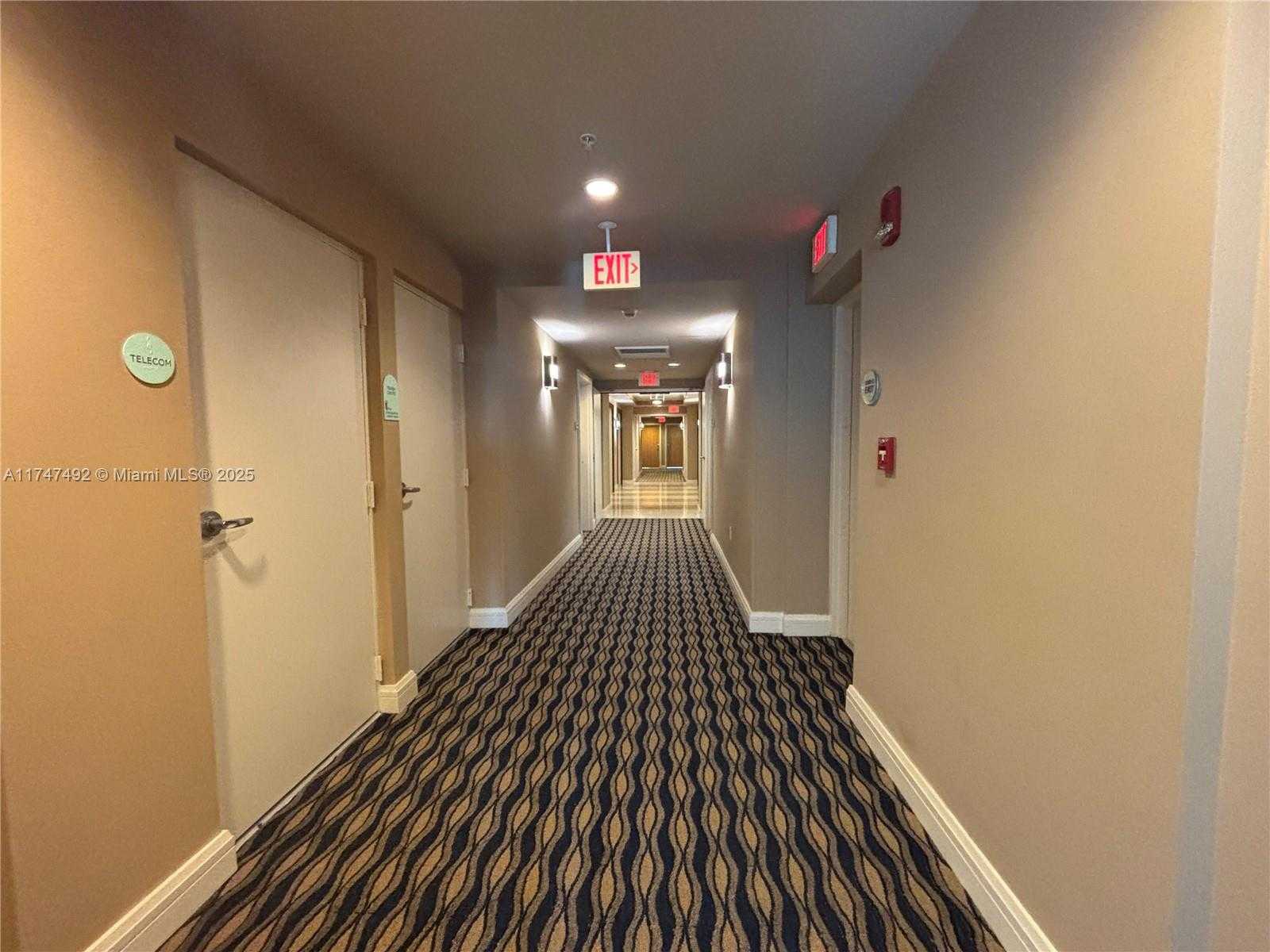Small Image of 253 NORTH EAST 2ND ST #3202, Miami Number 28