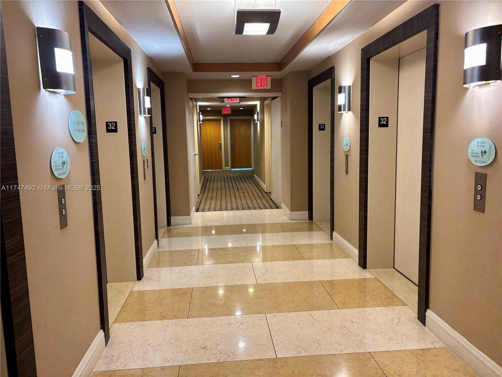 Small Image of 253 NORTH EAST 2ND ST #3202, Miami Number 32