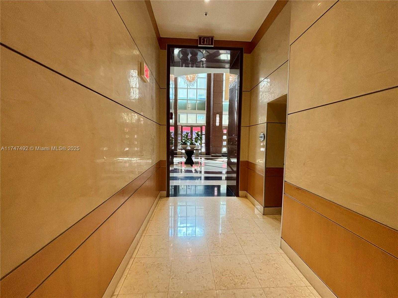 Small Image of 253 NORTH EAST 2ND ST #3202, Miami Number 34