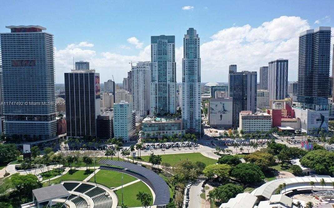 Small Image of 253 NORTH EAST 2ND ST #3202, Miami Number 40