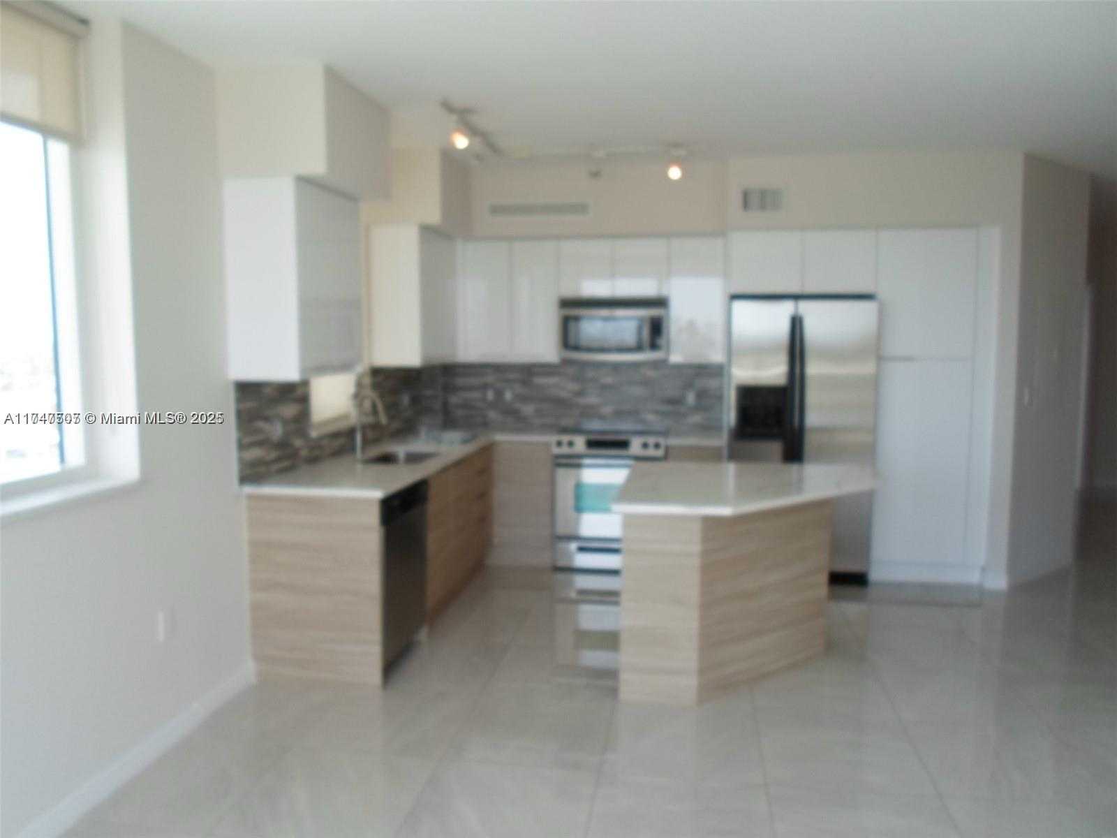 Small Image of 1745 EAST HALLANDALE BEACH BLVD #1907W, Hallandale Beach Number 10