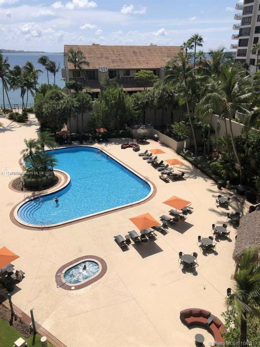 Small Image of 540 BRICKELL KEY DR #1600, Miami Number 15