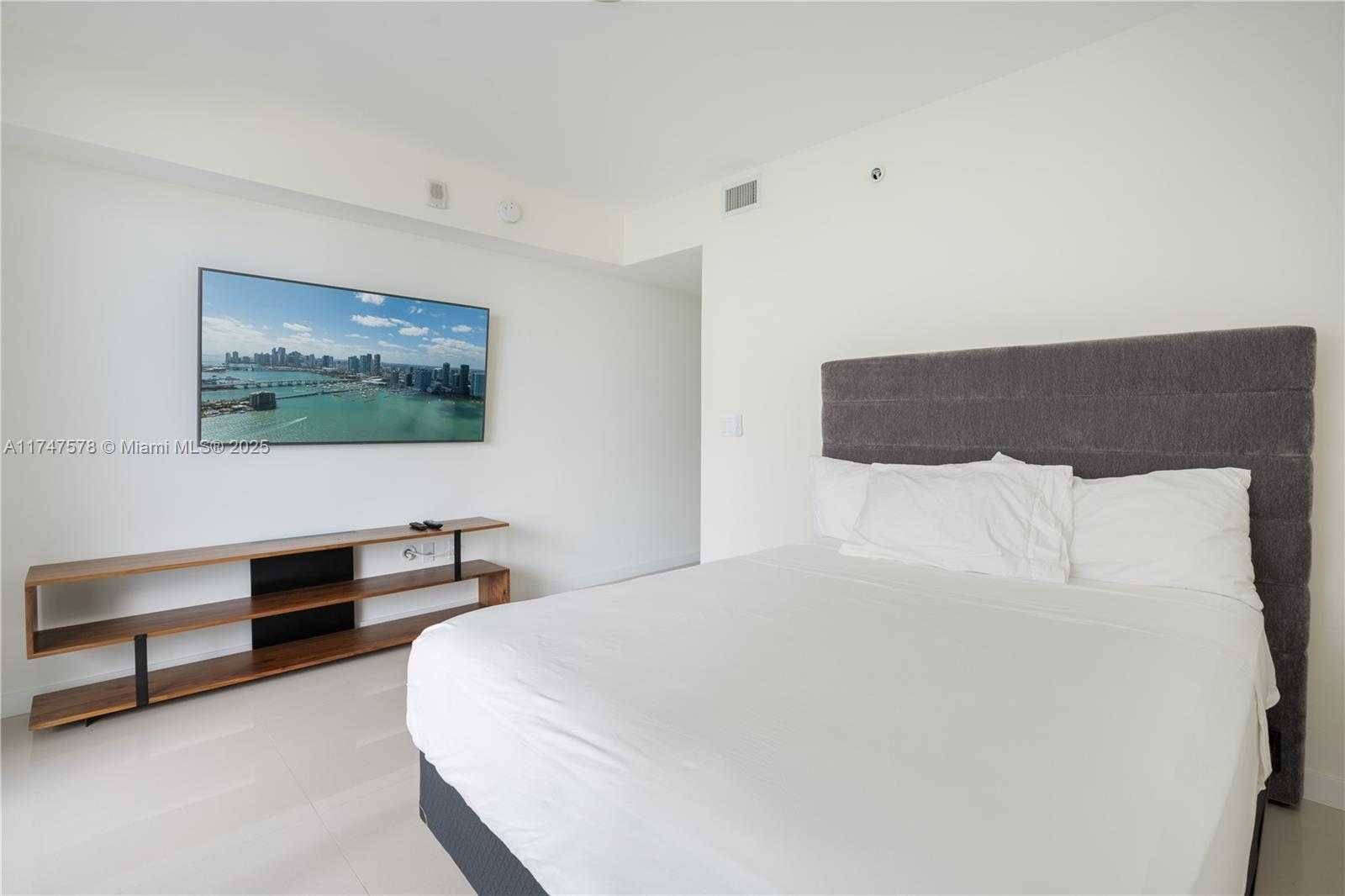 Small Image of 488 NORTH EAST 18TH ST #2210, Miami Number 18