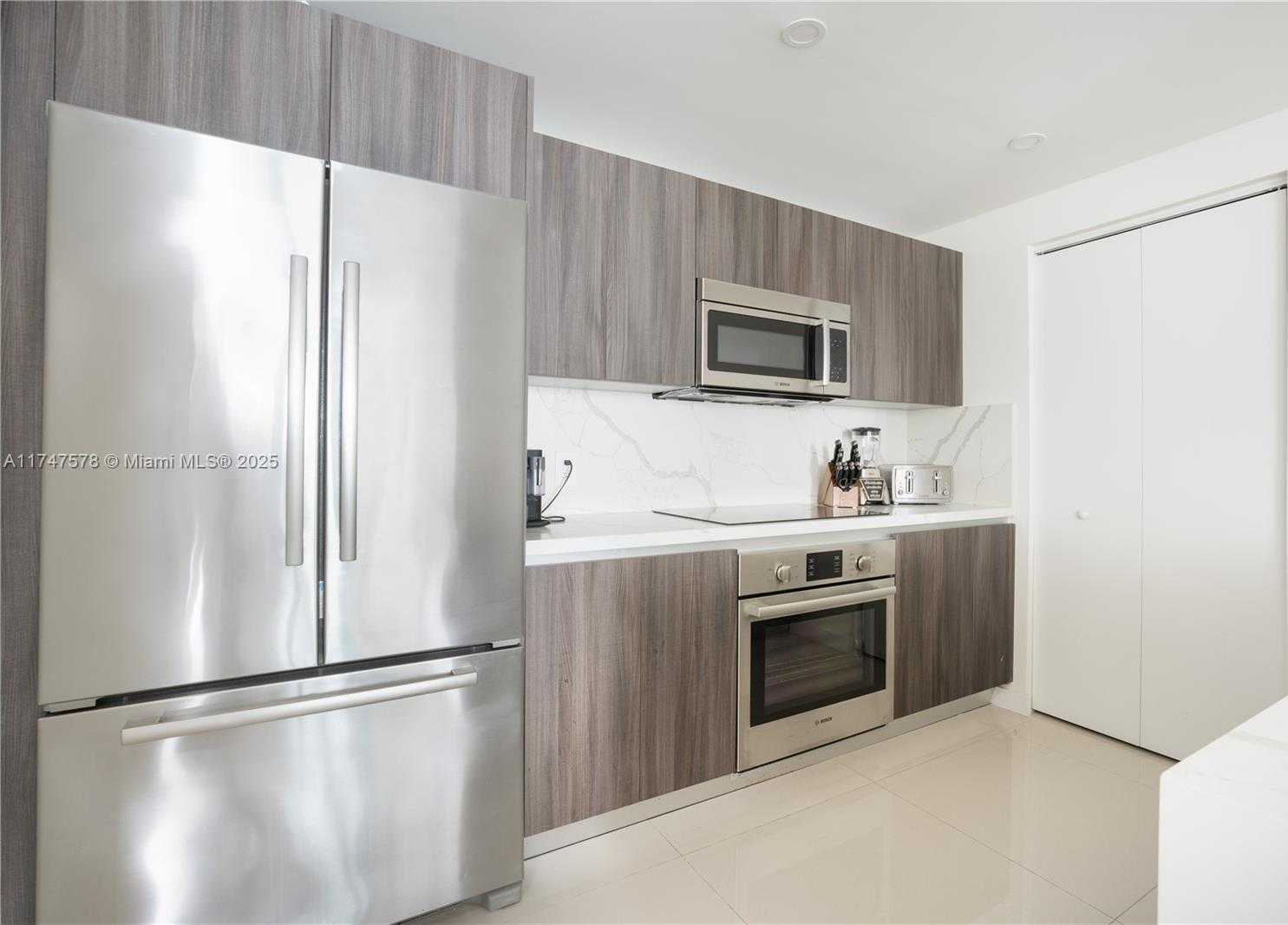 Small Image of 488 NORTH EAST 18TH ST #2210, Miami Number 24