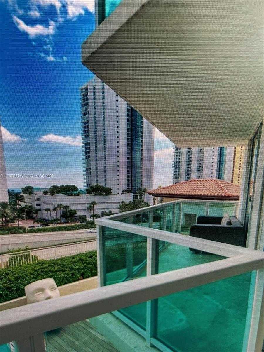 Small Image of 150 Sunny Isles Blvd, Sunny Isles Beach, FL 33160, USA Number 20