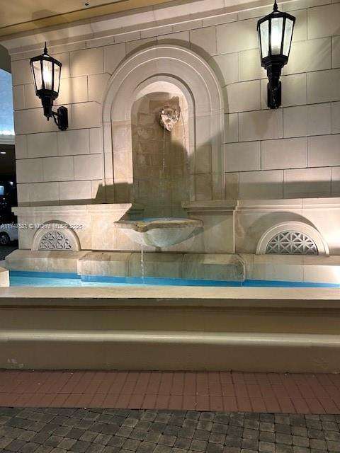 Small Image of 150 Sunny Isles Blvd, Sunny Isles Beach, FL 33160, USA Number 3