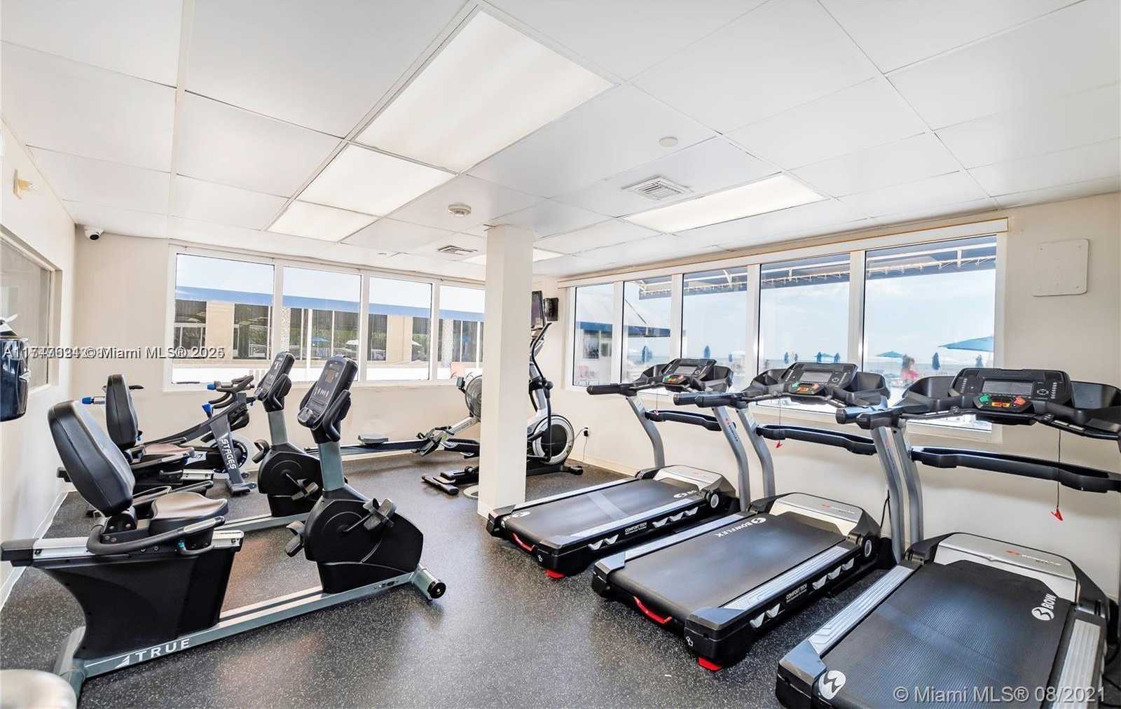 Small Image of 19201 COLLINS AVE #223, Sunny Isles Beach Number 32