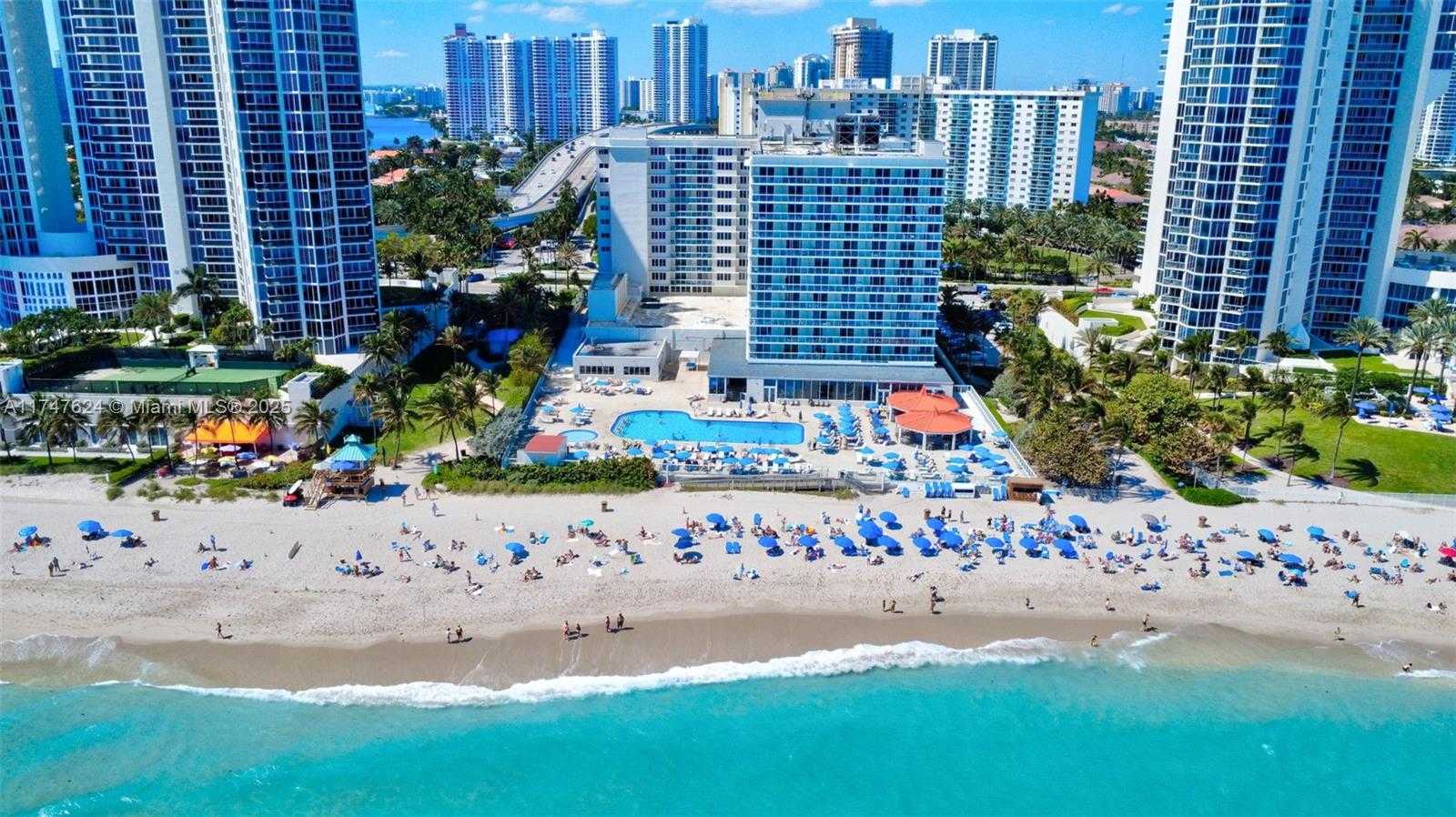 Small Image of 19201 COLLINS AVE #223, Sunny Isles Beach Number 4