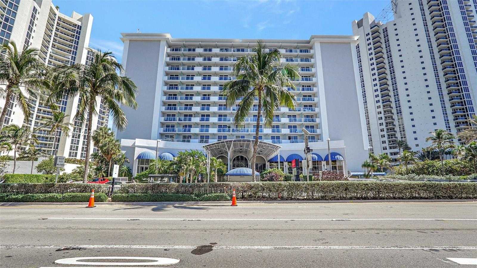 Small Image of 19201 COLLINS AVE #223, Sunny Isles Beach Number 5