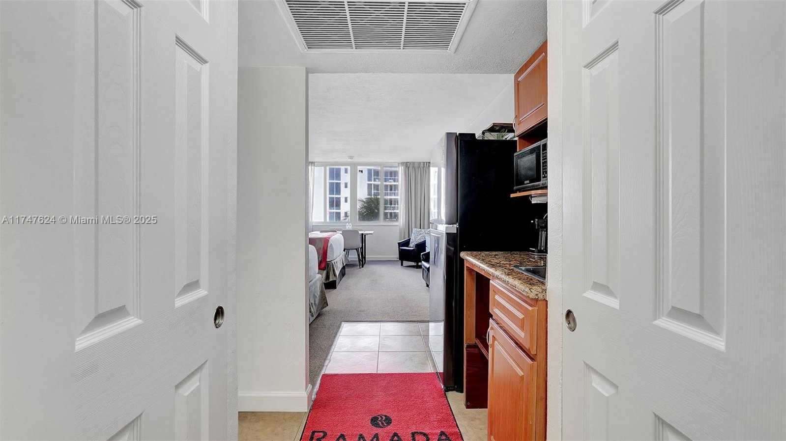 Small Image of 19201 COLLINS AVE #223, Sunny Isles Beach Number 8