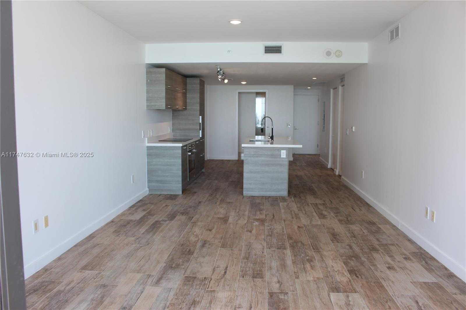 Small Image of 650 NORTH EAST 32ND ST #3703, Miami Number 10