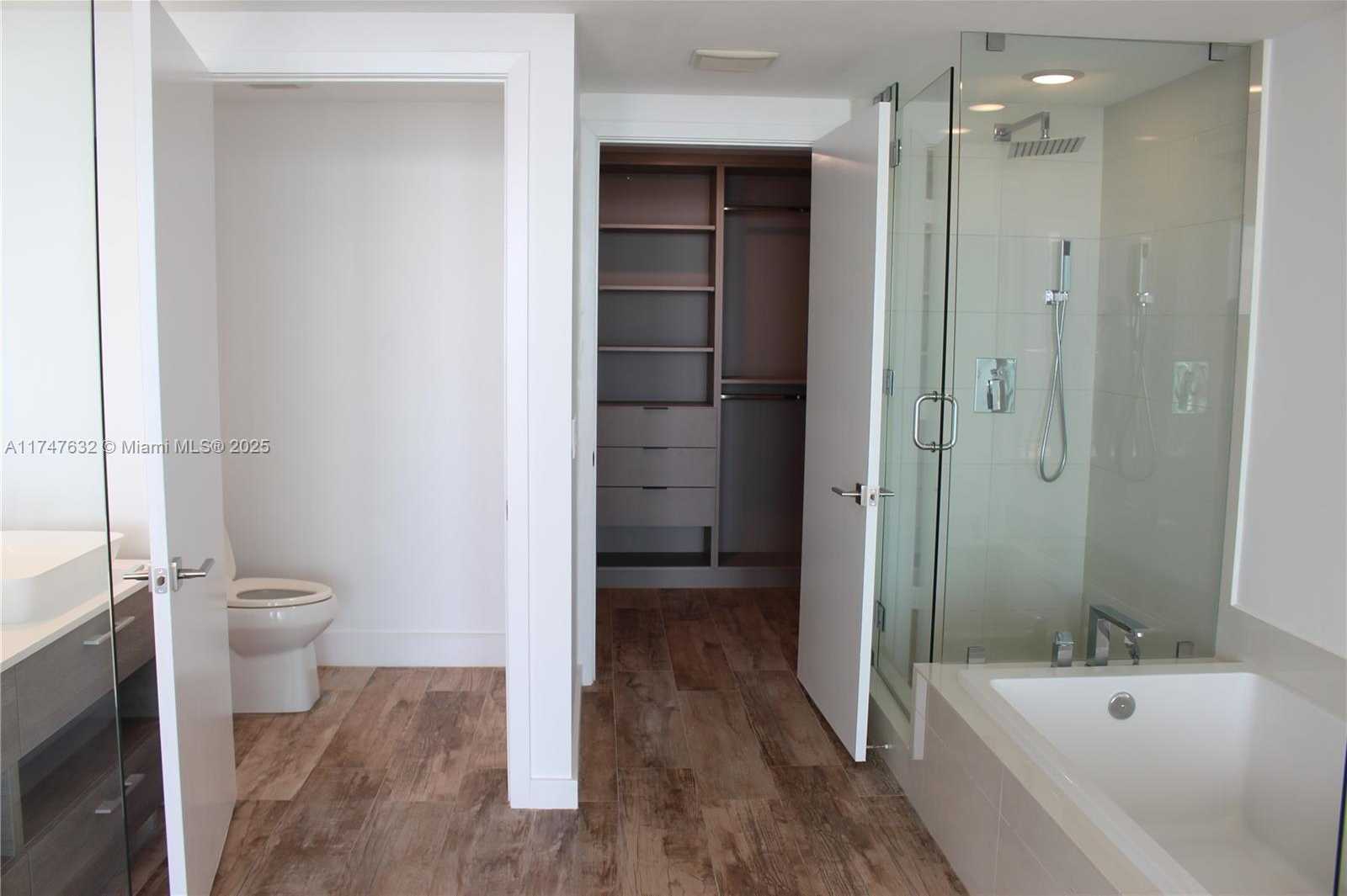 Small Image of 650 NORTH EAST 32ND ST #3703, Miami Number 5