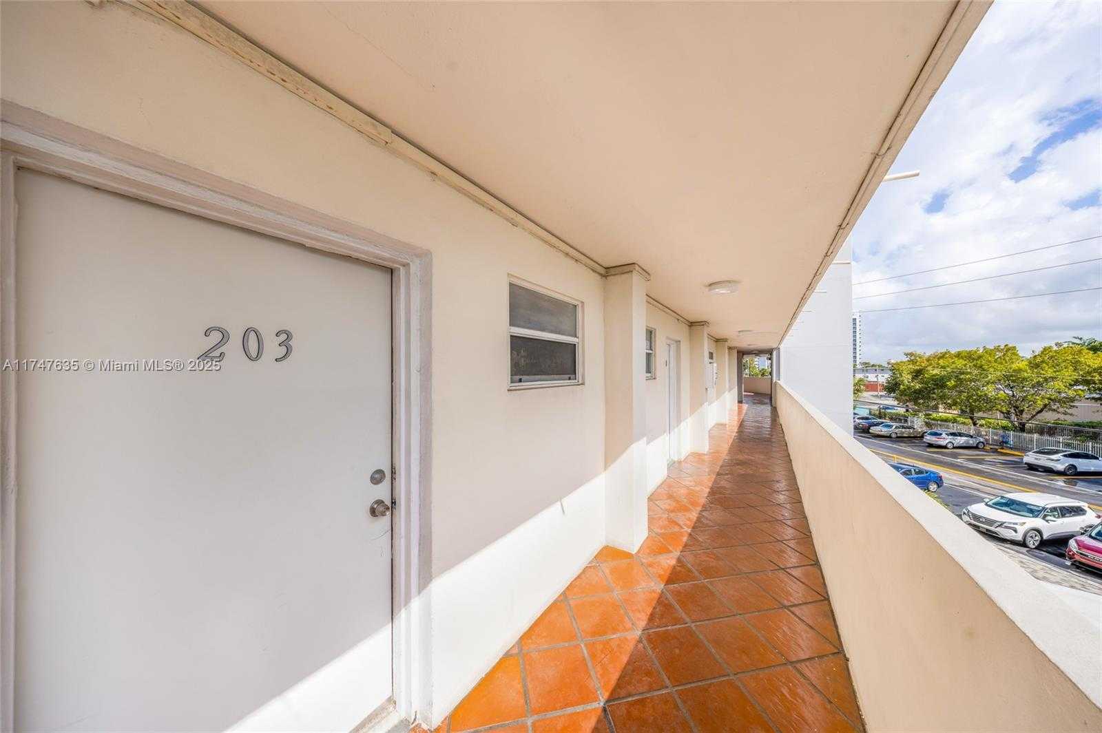 Small Image of 7904 WEST DR #203, North Bay Village Number 3