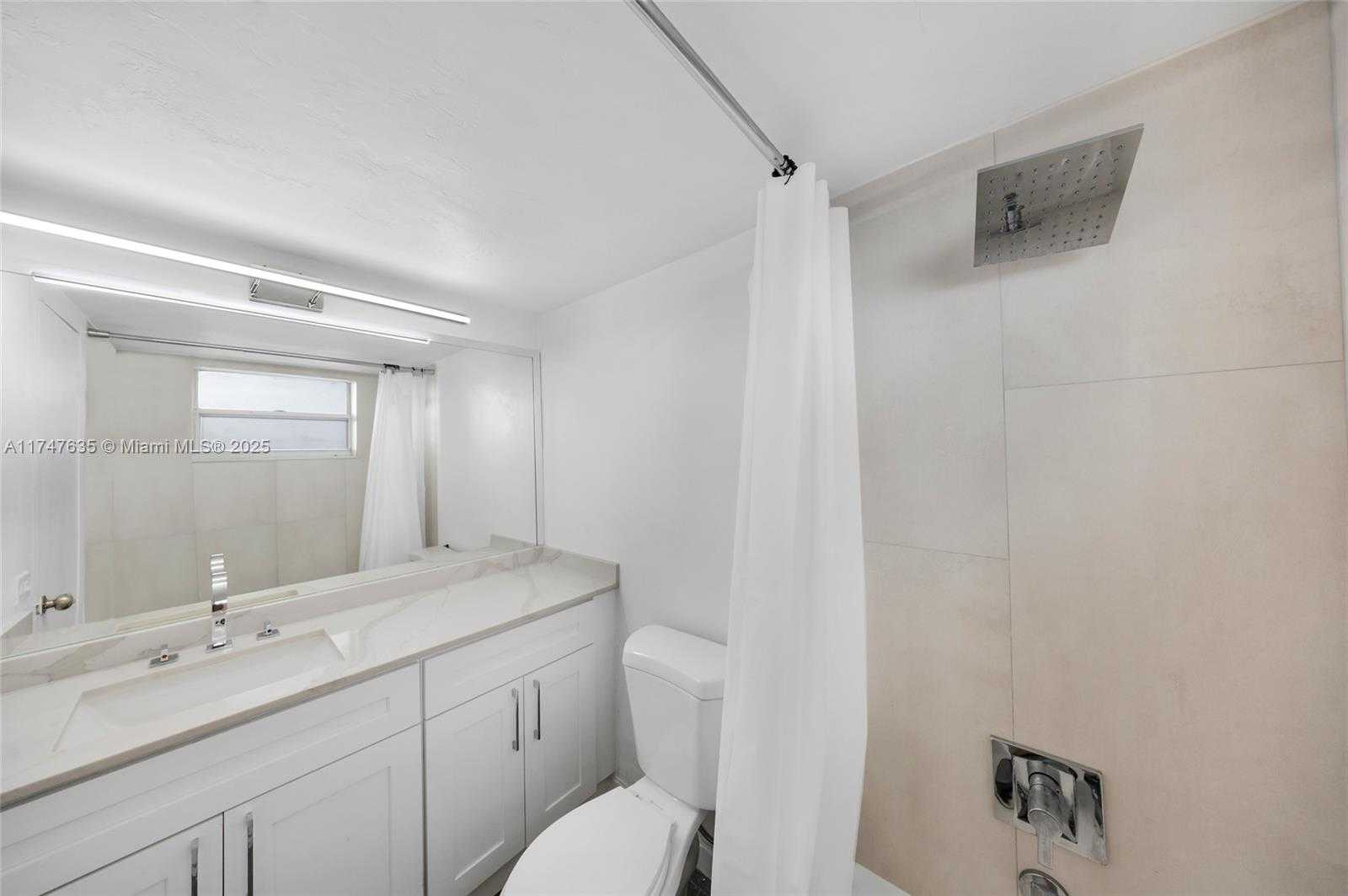 Small Image of 7904 WEST DR #203, North Bay Village Number 43