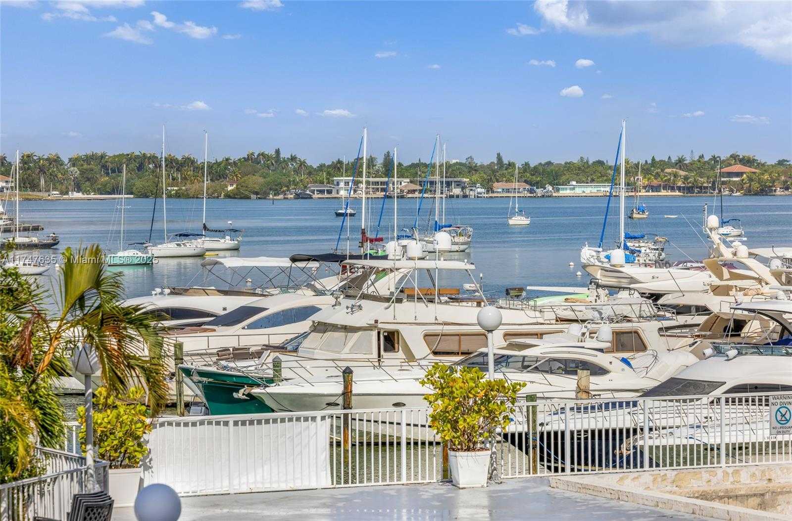 Small Image of 7904 WEST DR #203, North Bay Village Number 45