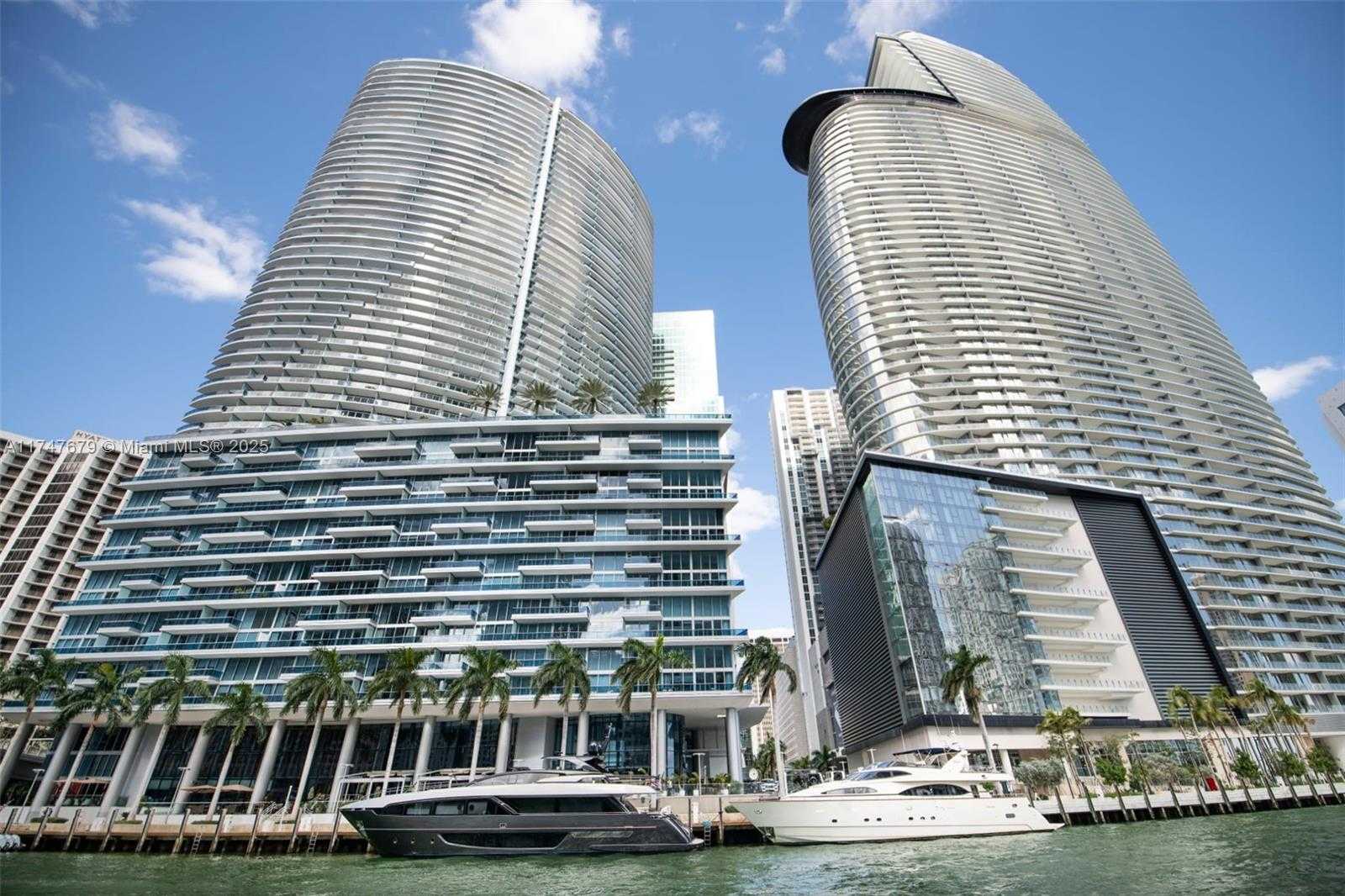 Small Image of 325 SOUTH BISCAYNE BLVD #4115, Miami Number 8