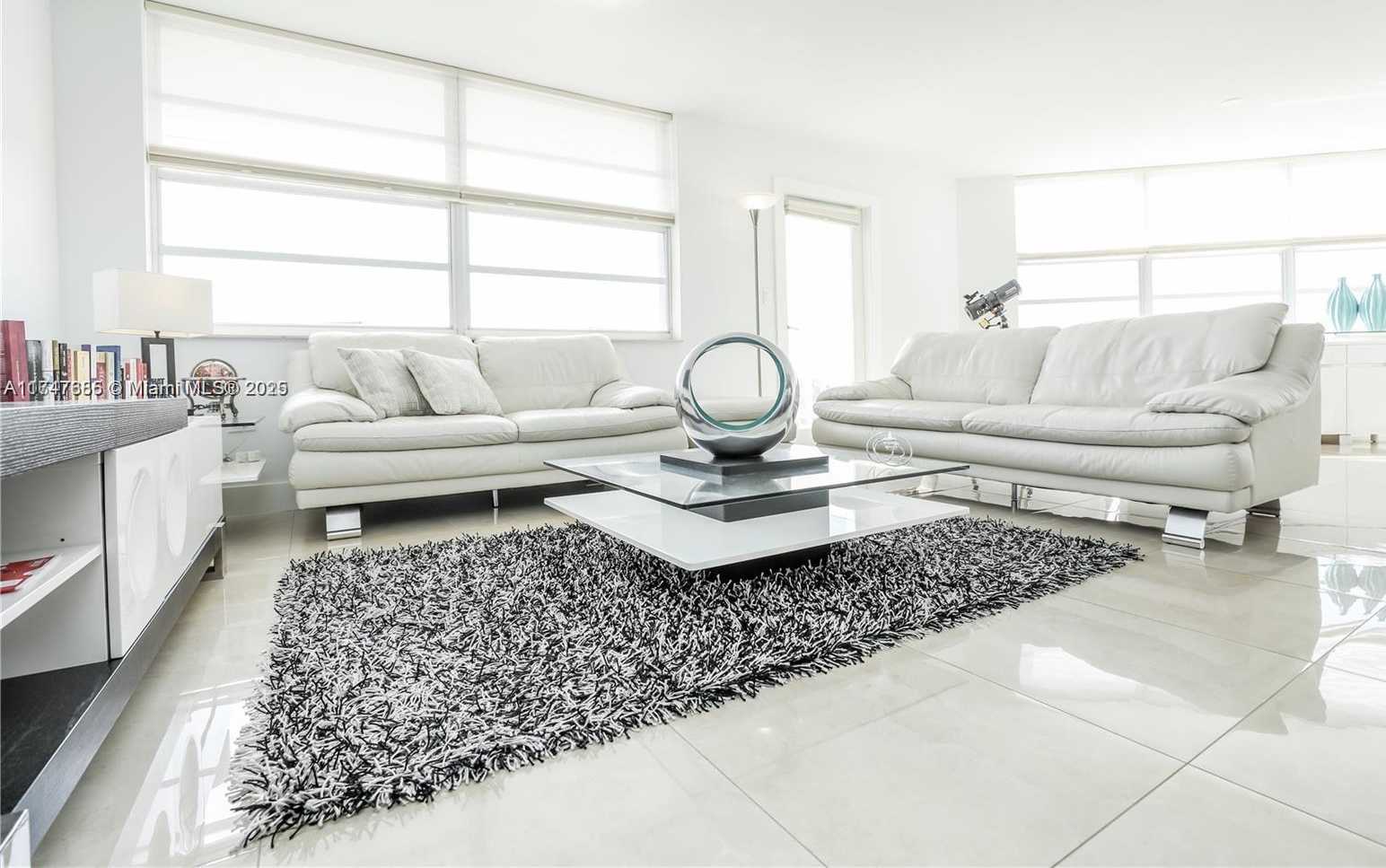 Small Image of 7135 COLLINS AVE #735, Miami Beach Number 17