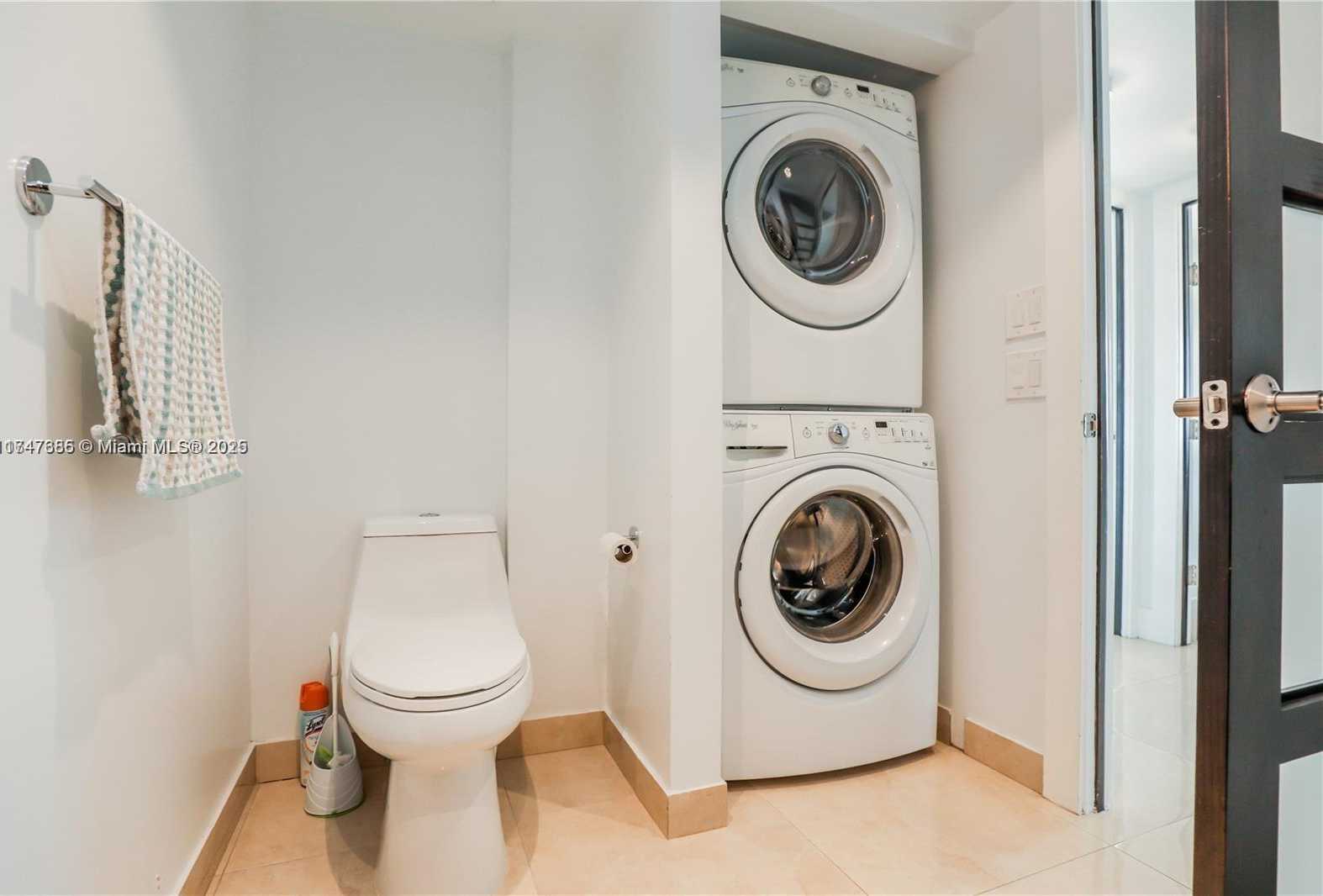 Small Image of 7135 COLLINS AVE #735, Miami Beach Number 23