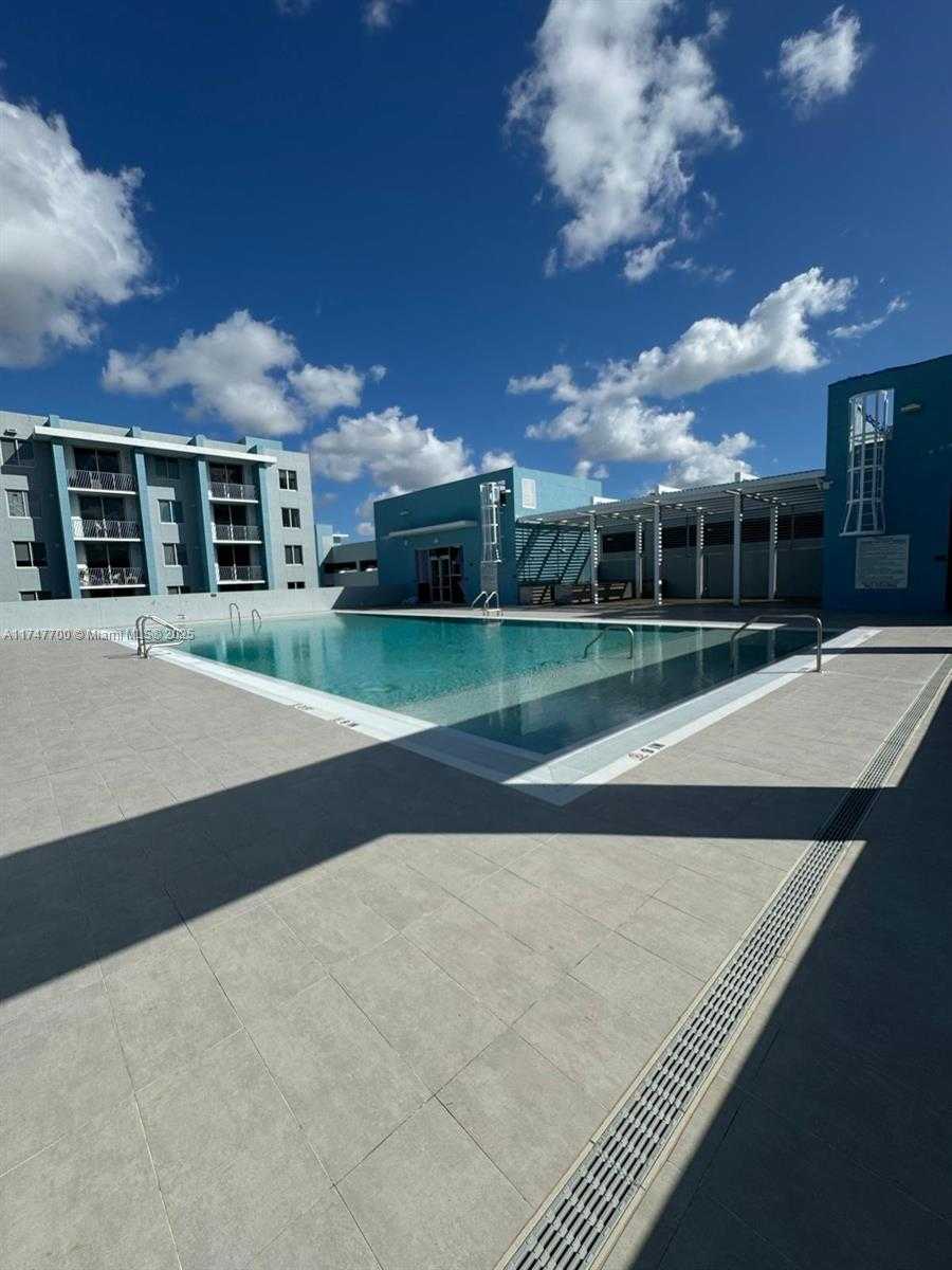 Small Image of 7875 NORTH WEST 107TH AVE #216, Doral Number 24