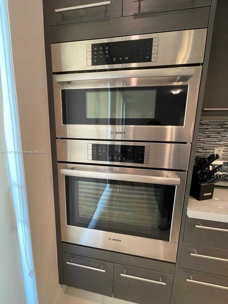 Small Image of 7875 NORTH WEST 107TH AVE #216, Doral Number 4