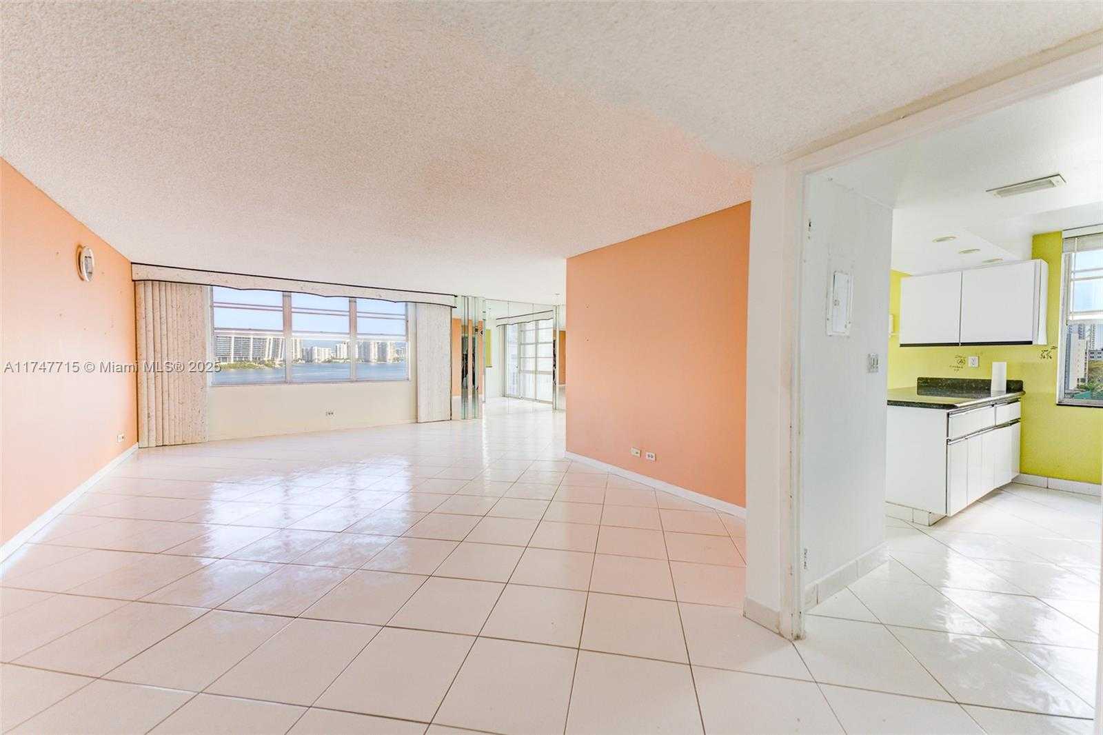 Small Image of 301 174TH ST #618, Sunny Isles Beach Number 12